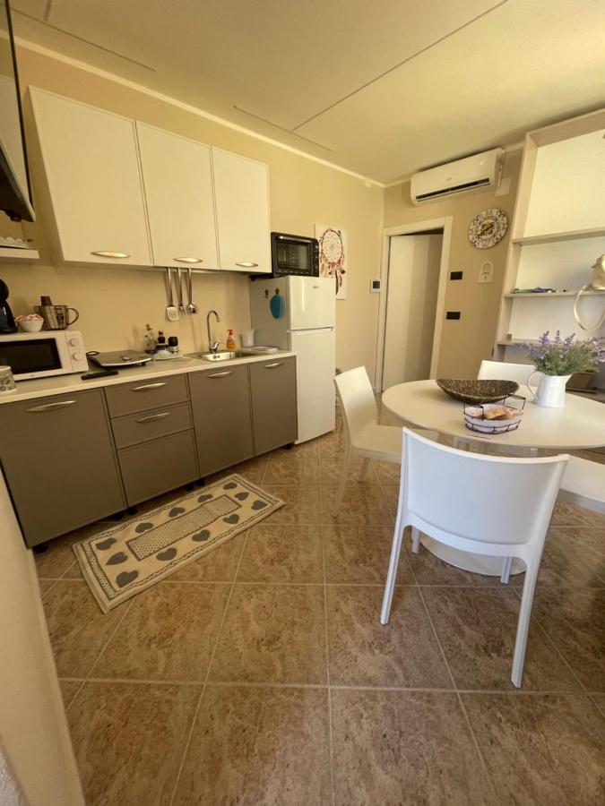Fronte Mare Arenella Bed & Breakfast Palermo Bagian luar foto