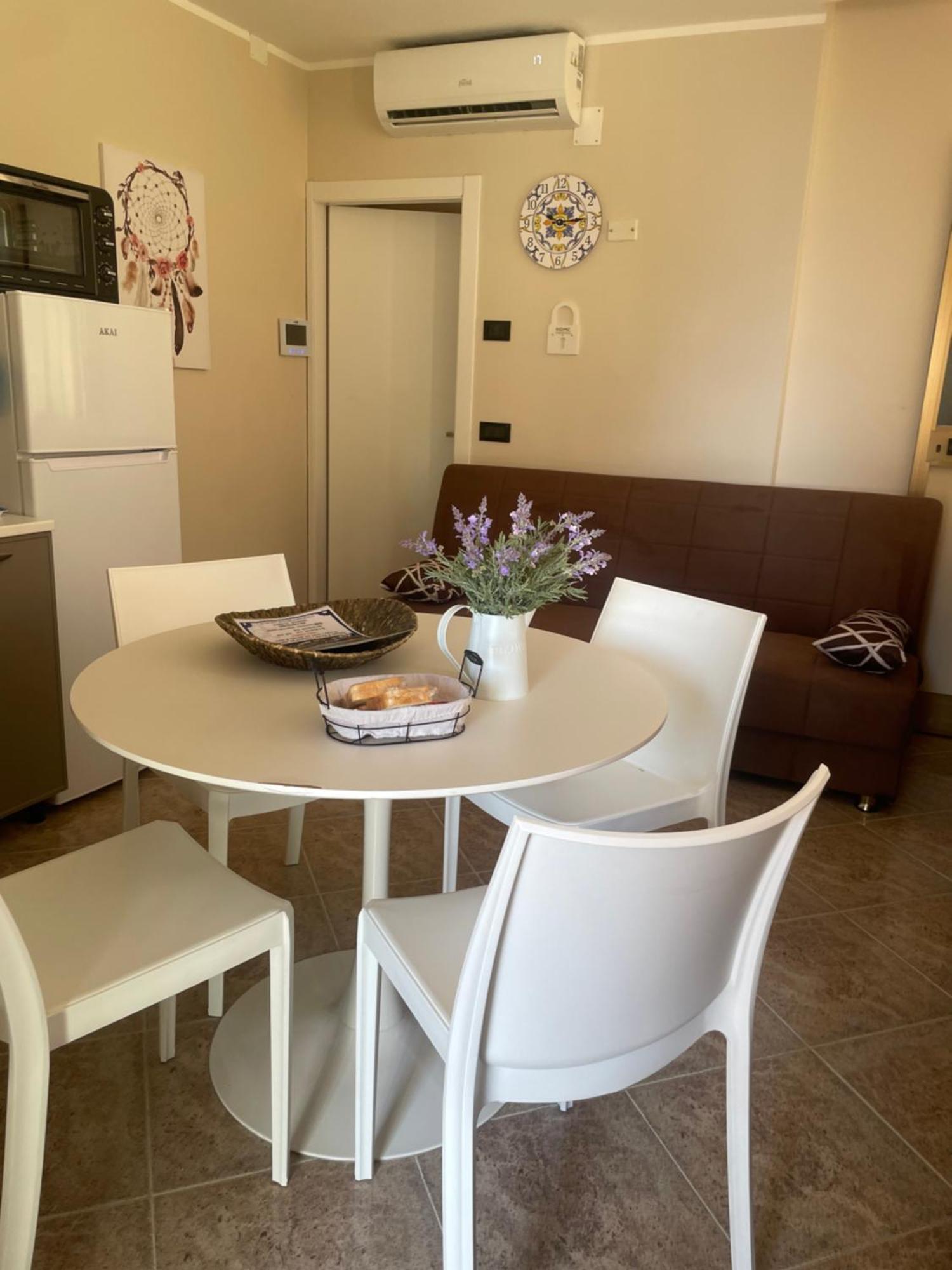 Fronte Mare Arenella Bed & Breakfast Palermo Bagian luar foto