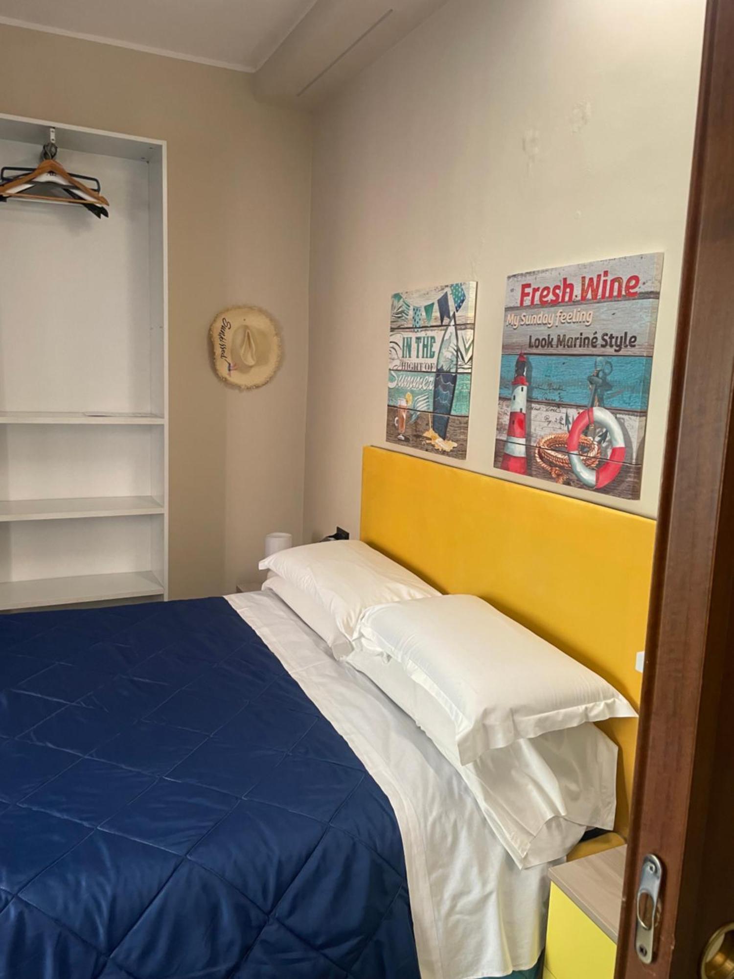 Fronte Mare Arenella Bed & Breakfast Palermo Bagian luar foto