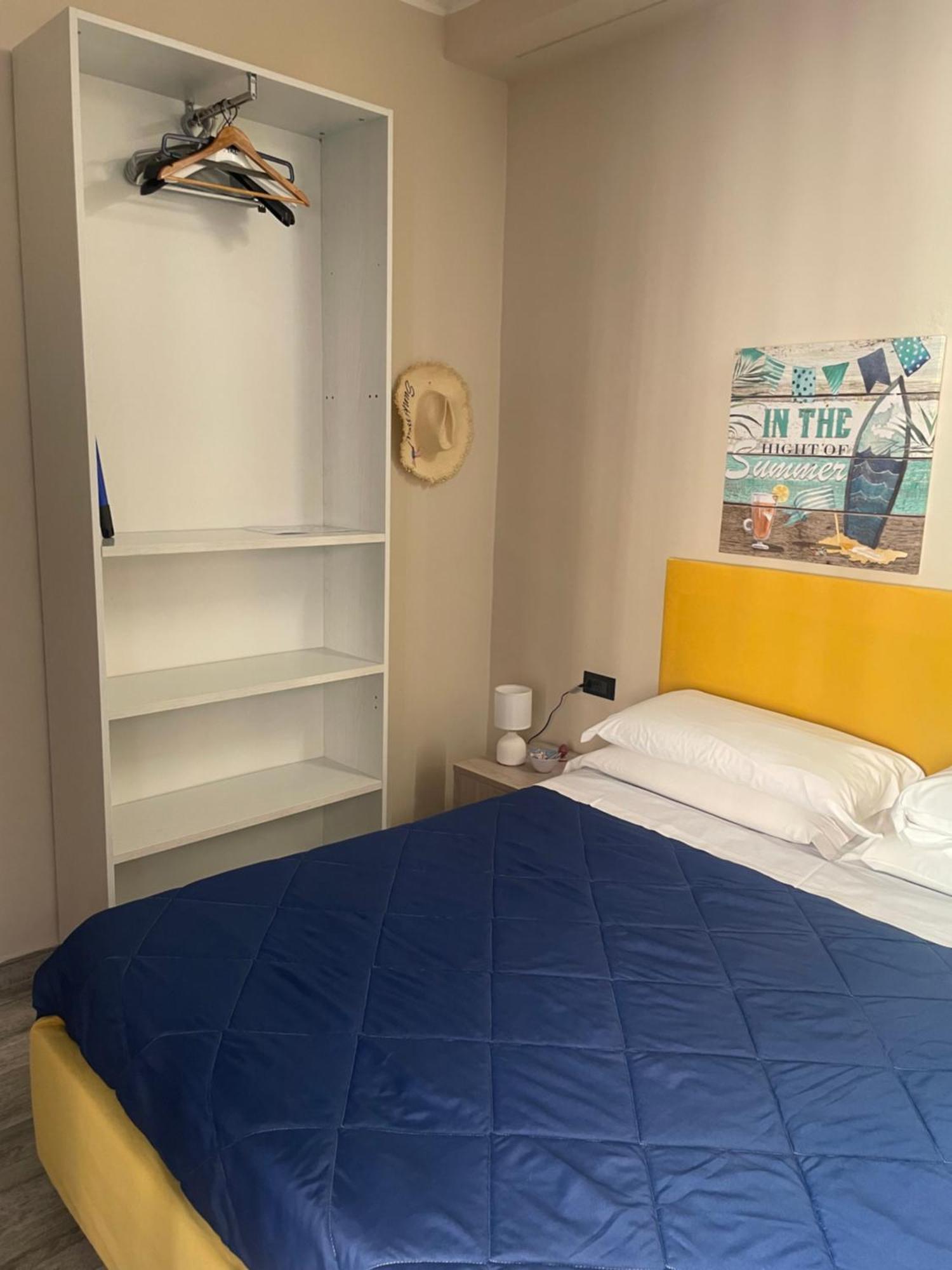 Fronte Mare Arenella Bed & Breakfast Palermo Bagian luar foto