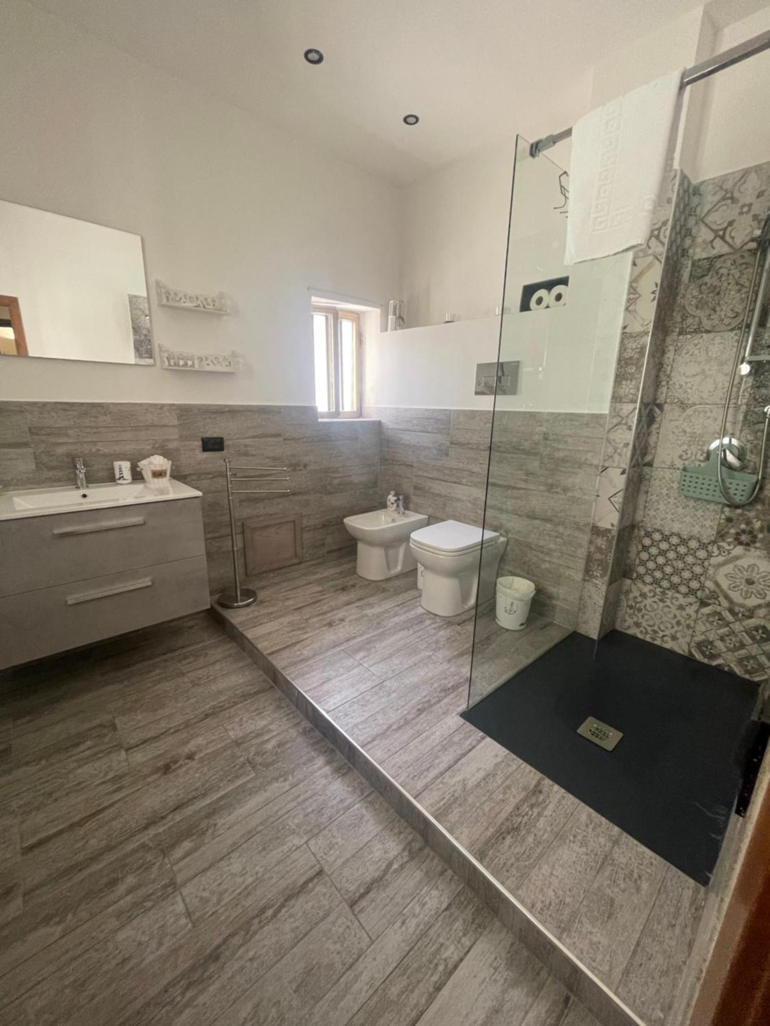 Fronte Mare Arenella Bed & Breakfast Palermo Bagian luar foto